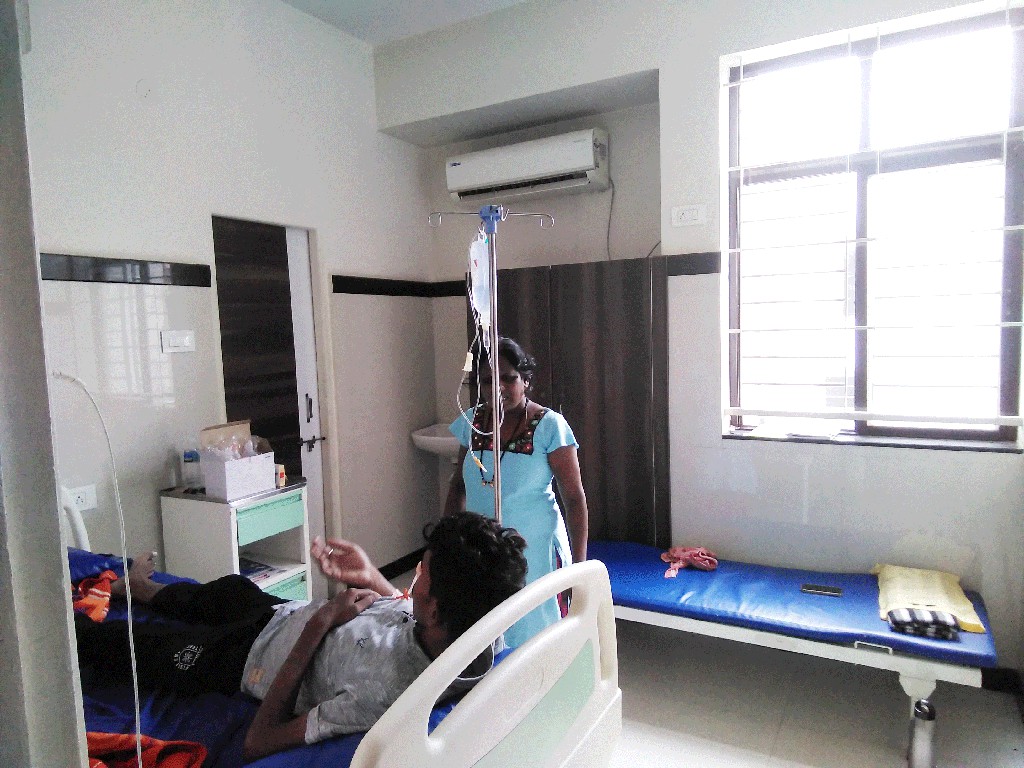 anushka hospital bellary