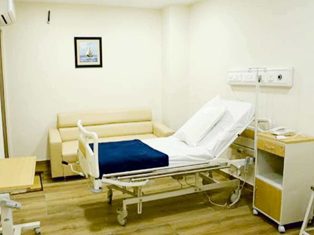 anushka hospital bellary